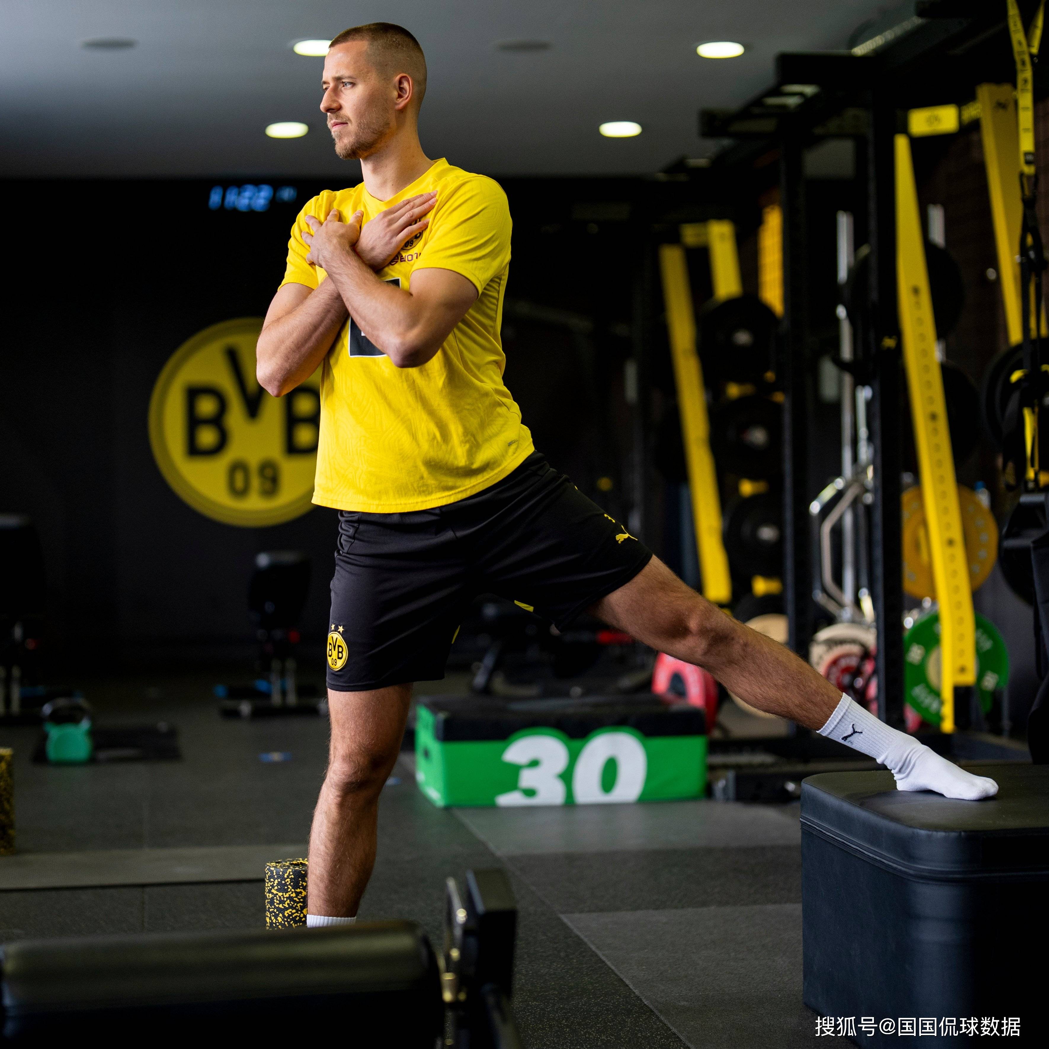 s15全球总决赛-门德斯潇洒拉球戏耍亚马尔