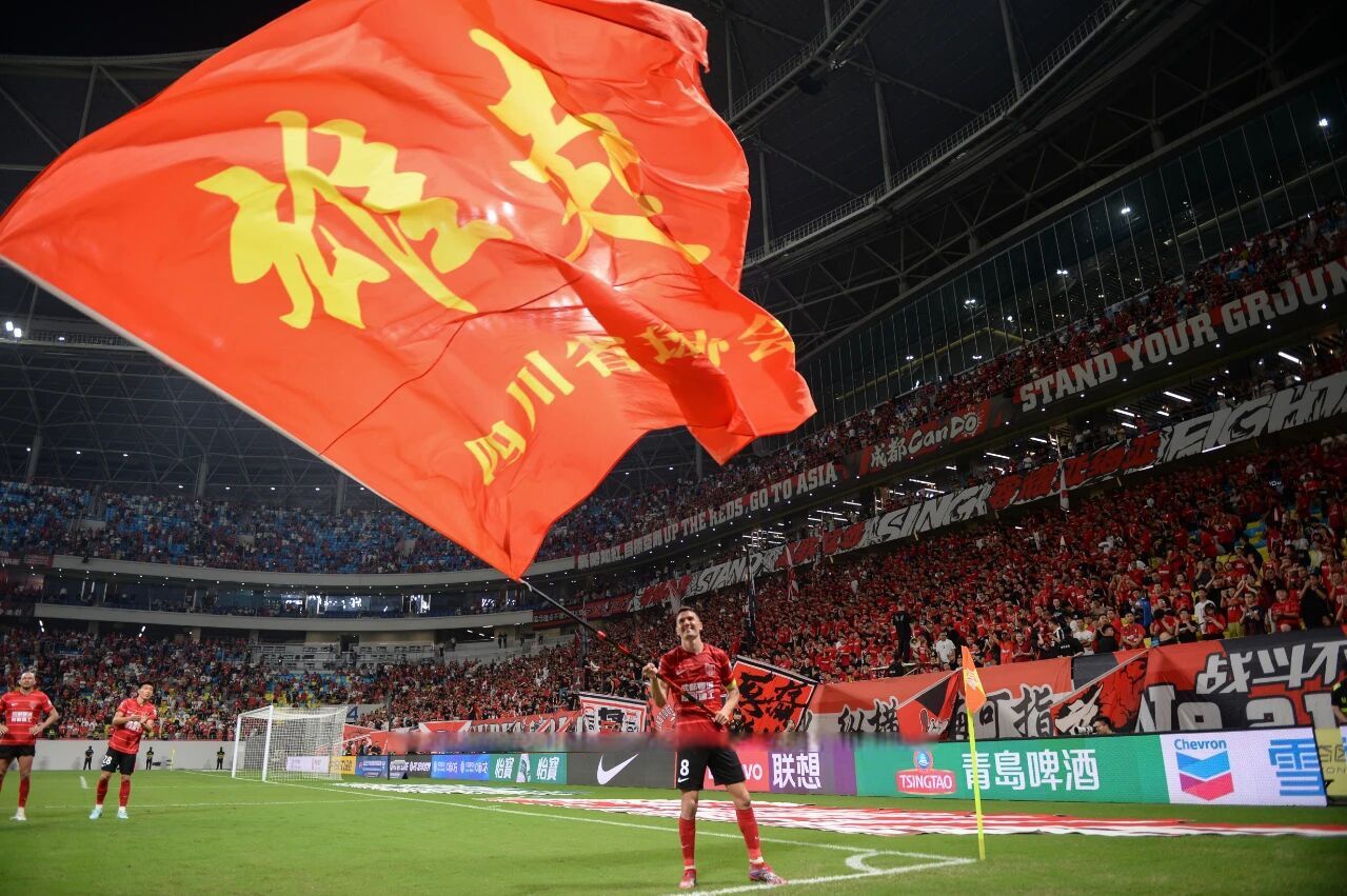 LOL官网登录入口-包含集结日斯图加特豪取连胜——亚冠节点到来，球迷炸锅，更衣室氛围转暖的词条