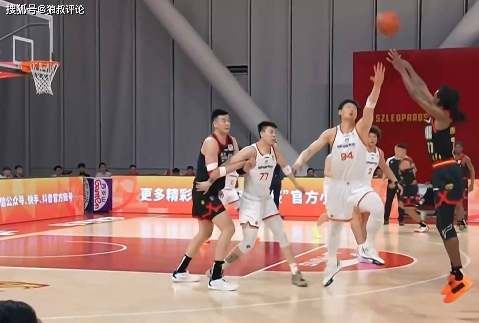 s15赛程-男篮更衣室事件